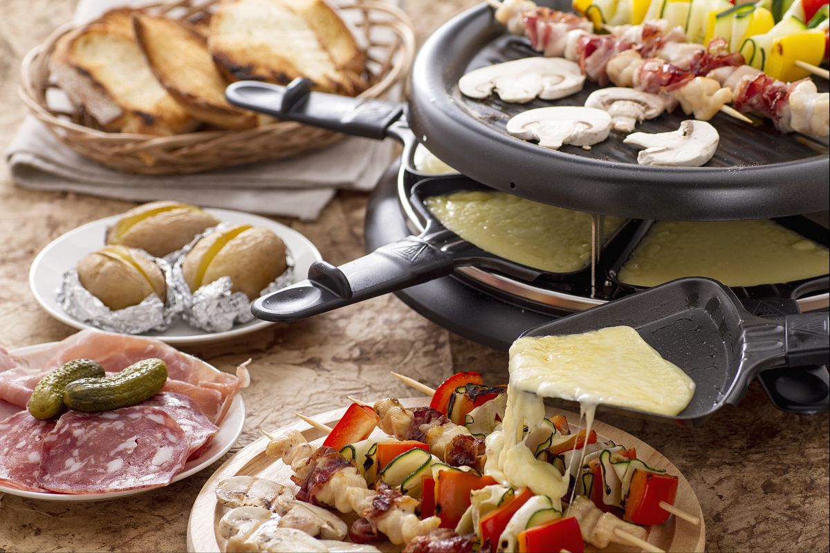 PE 27.11. | Raclette- ja viini-ilta Winebistrossa